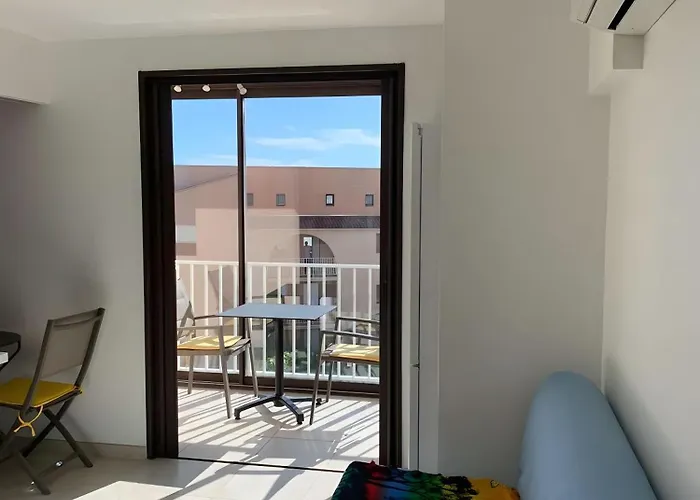 Apartment Joli T2 Bis Climatise Proche
